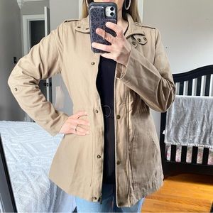 Marley Lilly NWT sz medium khaki canvas cotton jacket (not monogrammed) preppy